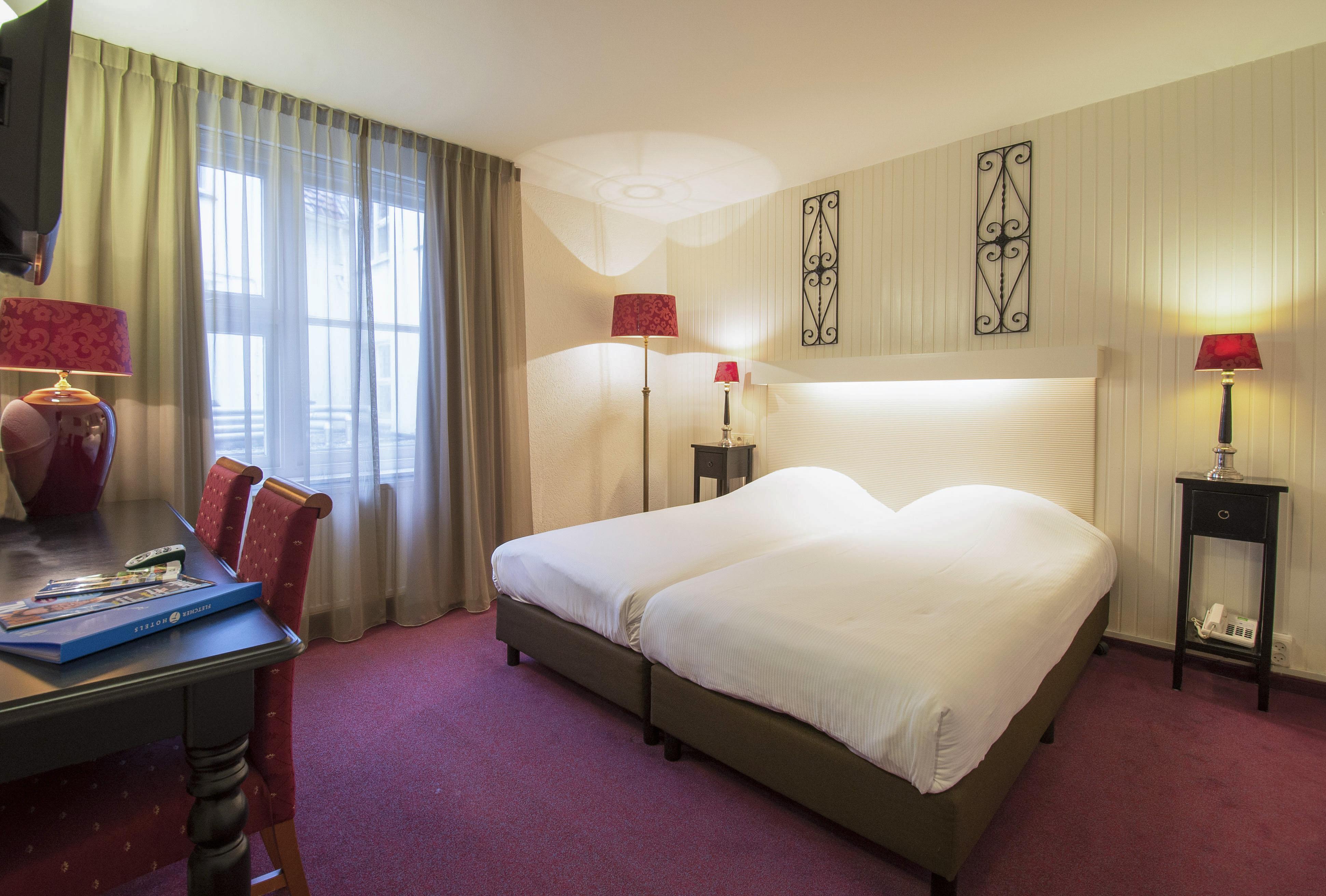 Fletcher Hotel Apeldoorn Exterior foto