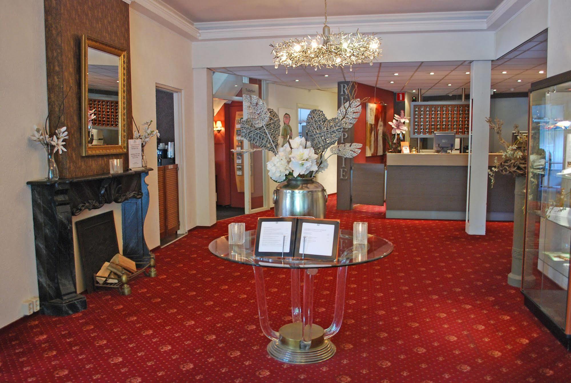 Fletcher Hotel Apeldoorn Exterior foto