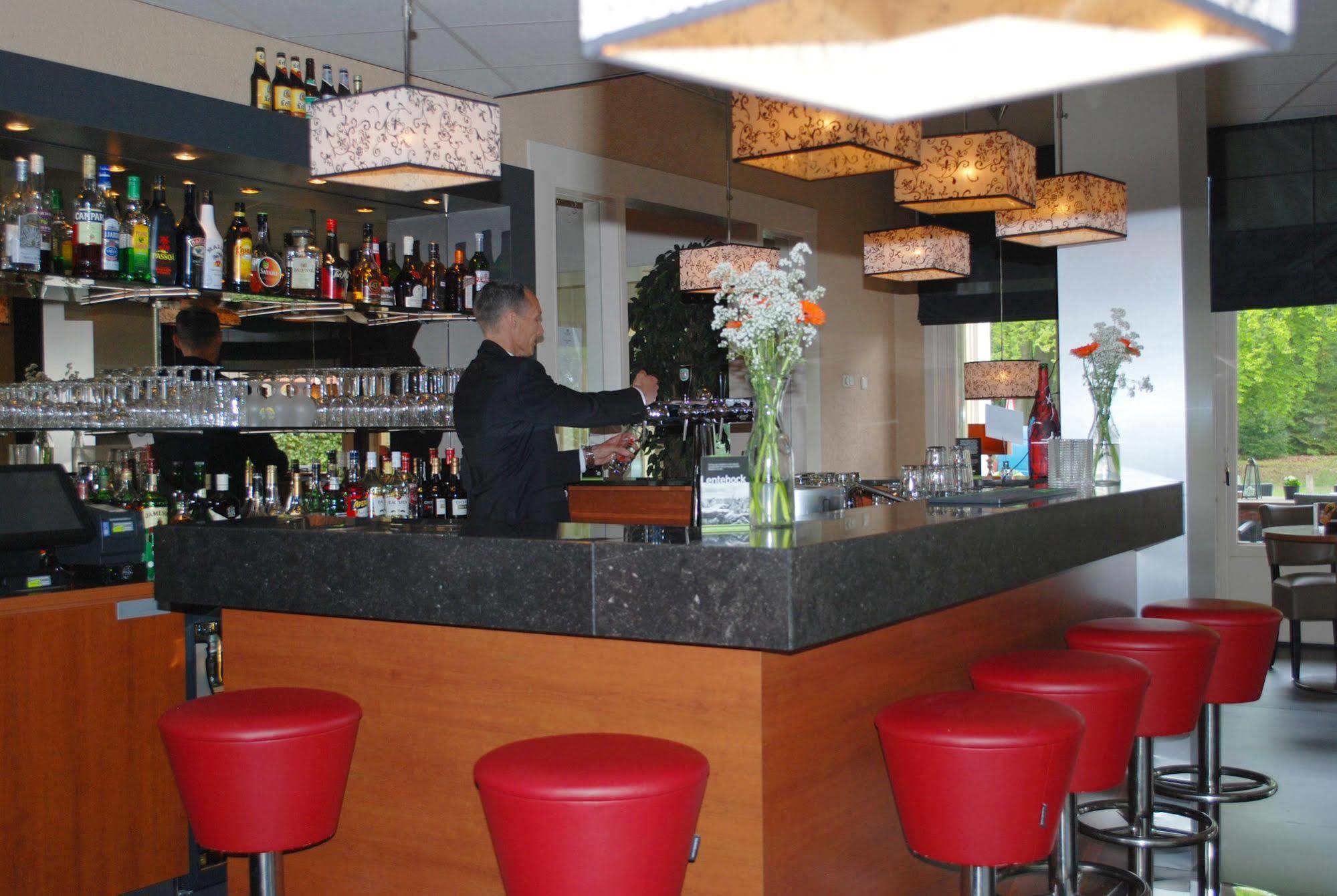 Fletcher Hotel Apeldoorn Exterior foto
